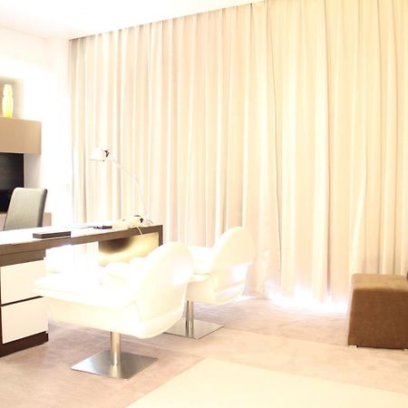 ホテル Wyndham Garden Yuhuan Downtown 台州市 エクステリア 写真