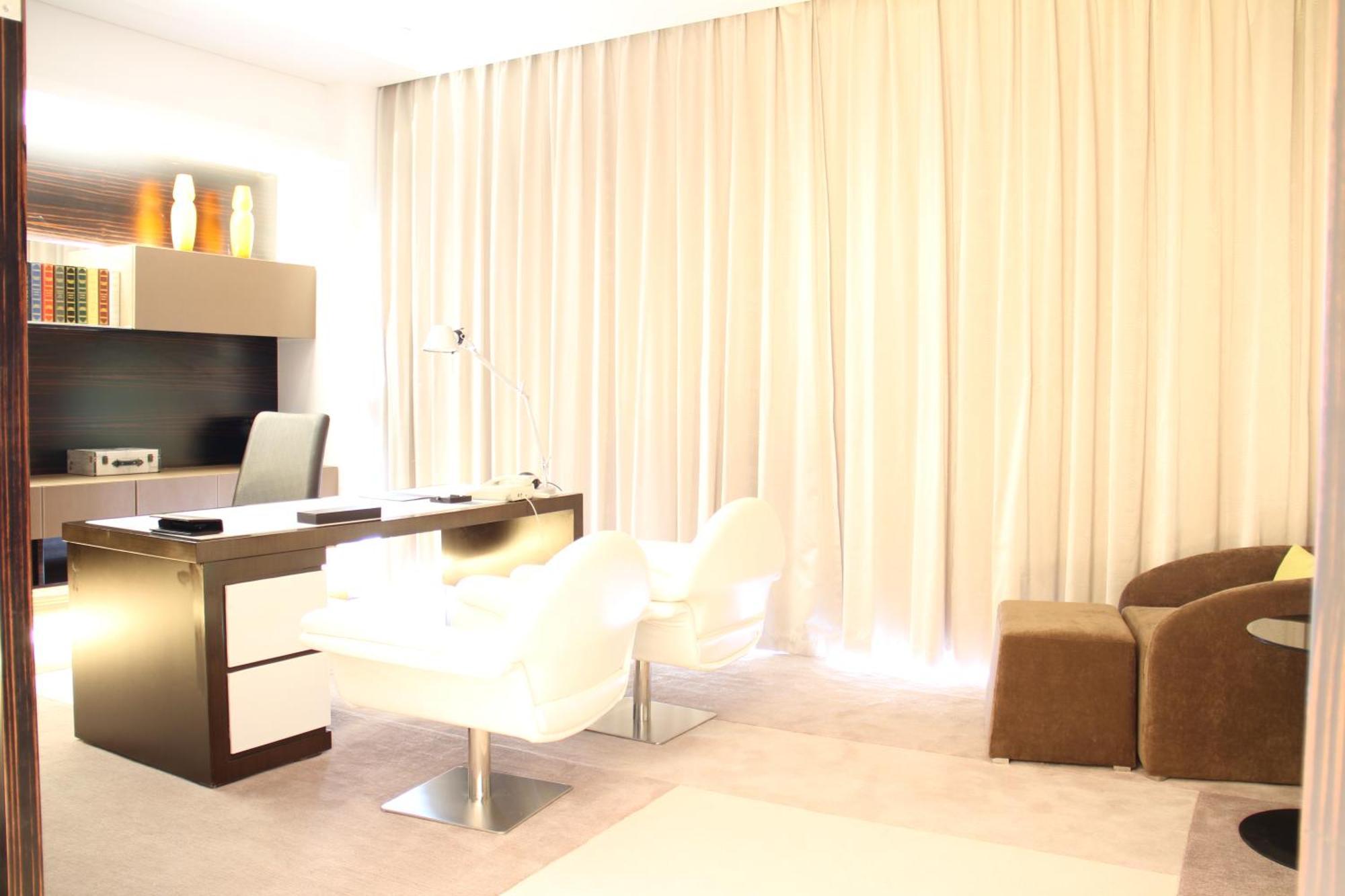 ホテル Wyndham Garden Yuhuan Downtown 台州市 エクステリア 写真