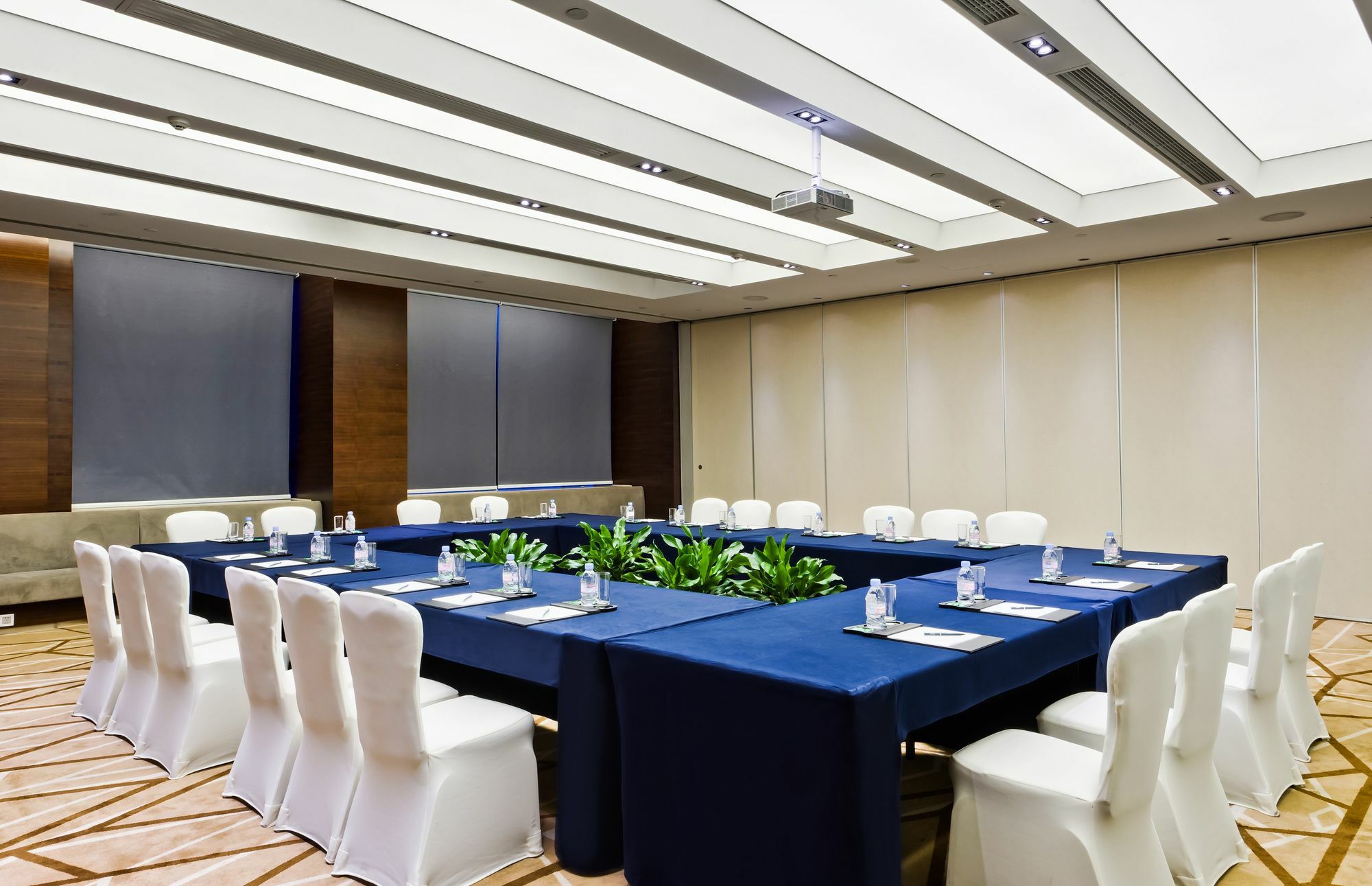 ホテル Wyndham Garden Yuhuan Downtown 台州市 エクステリア 写真